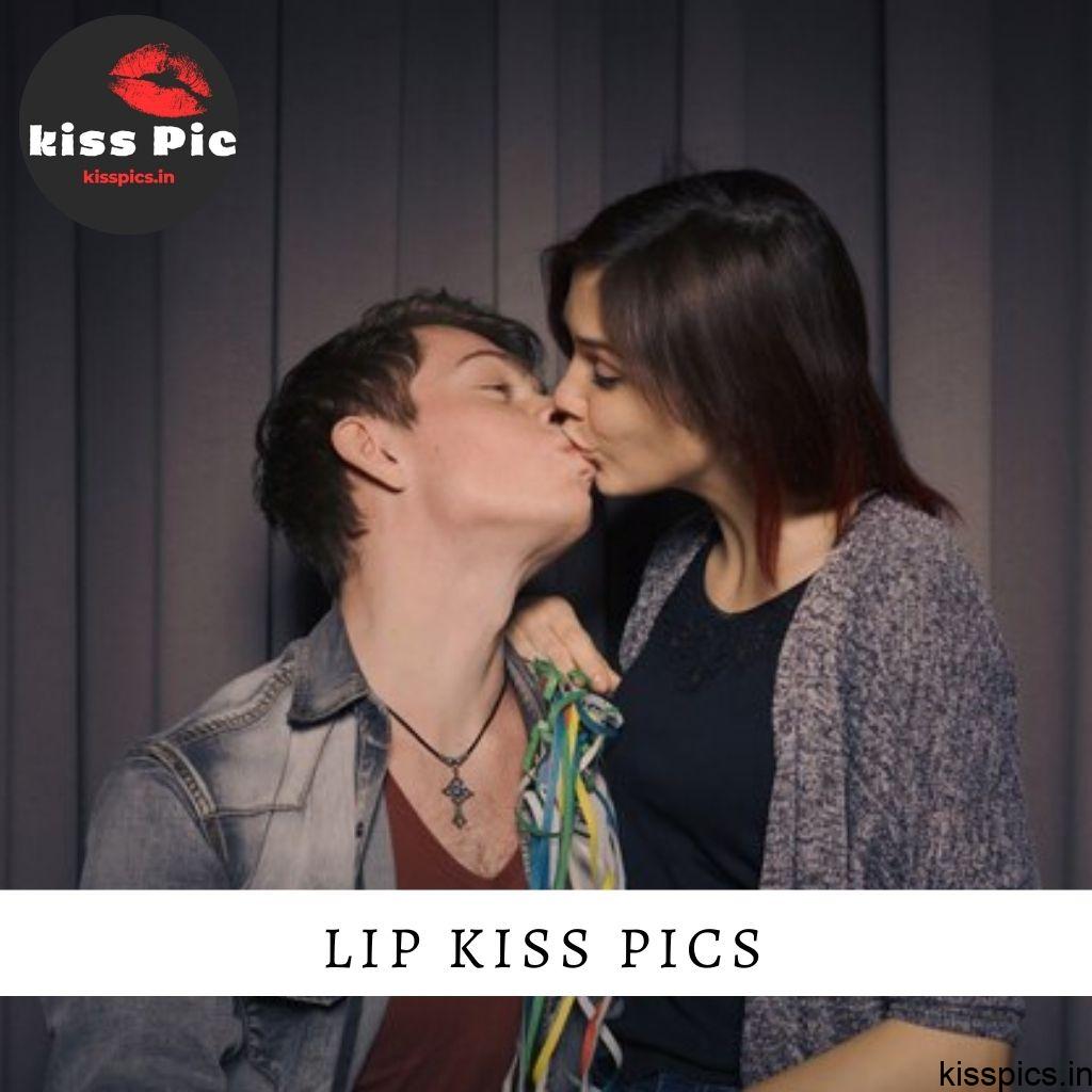 Lip Kiss Pics